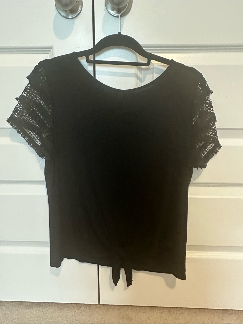 I.N.C.Black Lace-Sleeve Tie-Front Women’s Top Size Small